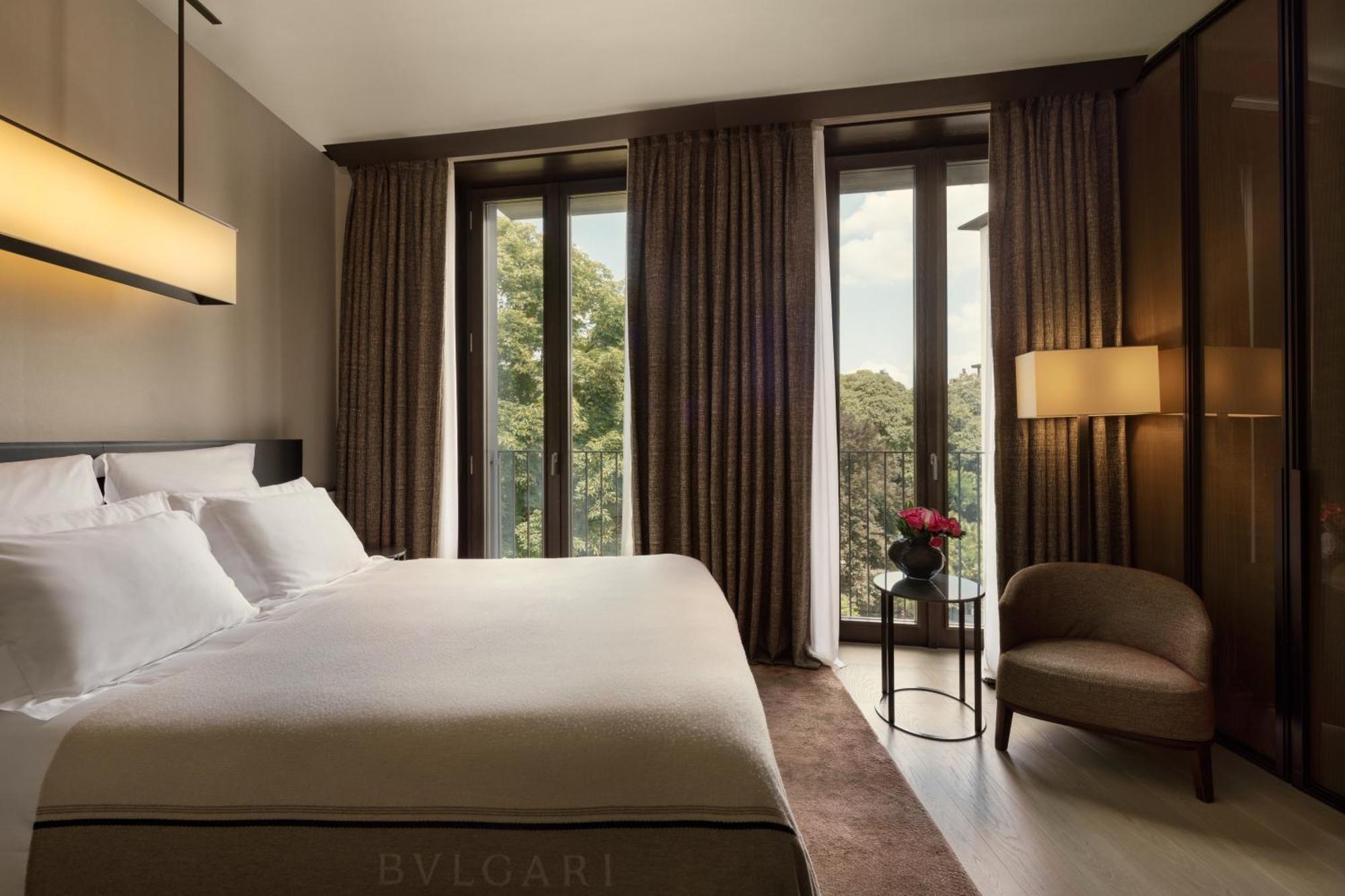 Bvlgari Hotel Milano Екстериор снимка