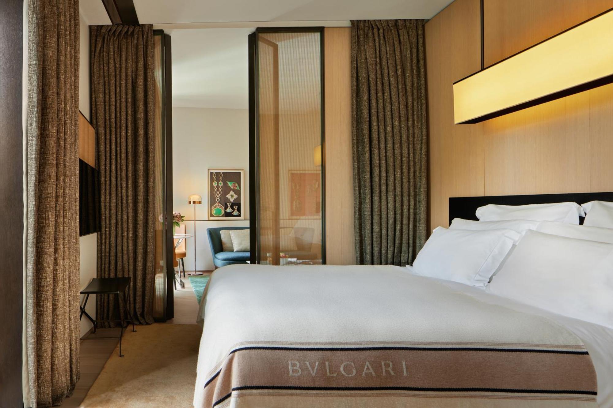 Bvlgari Hotel Milano Екстериор снимка
