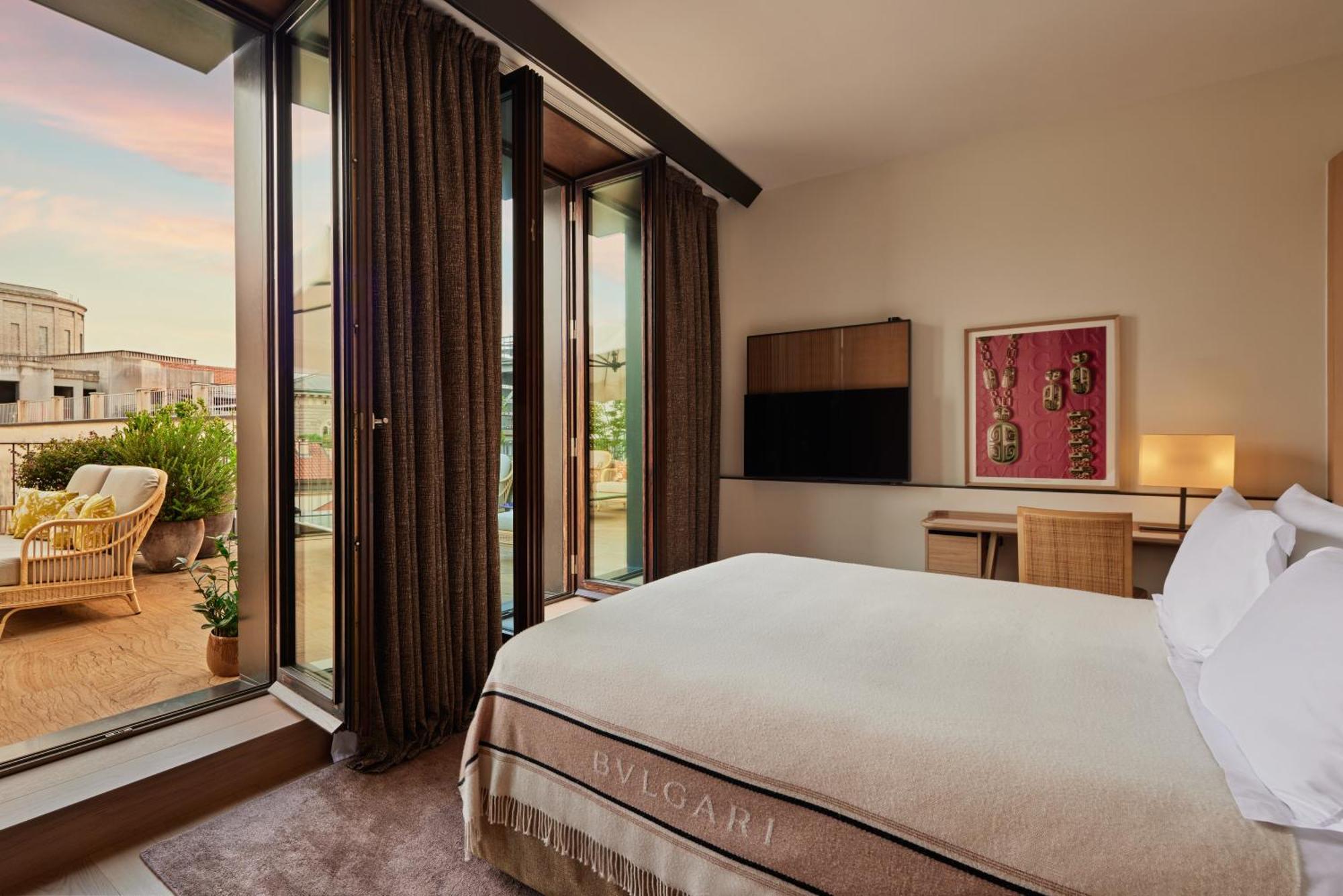 Bvlgari Hotel Milano Екстериор снимка