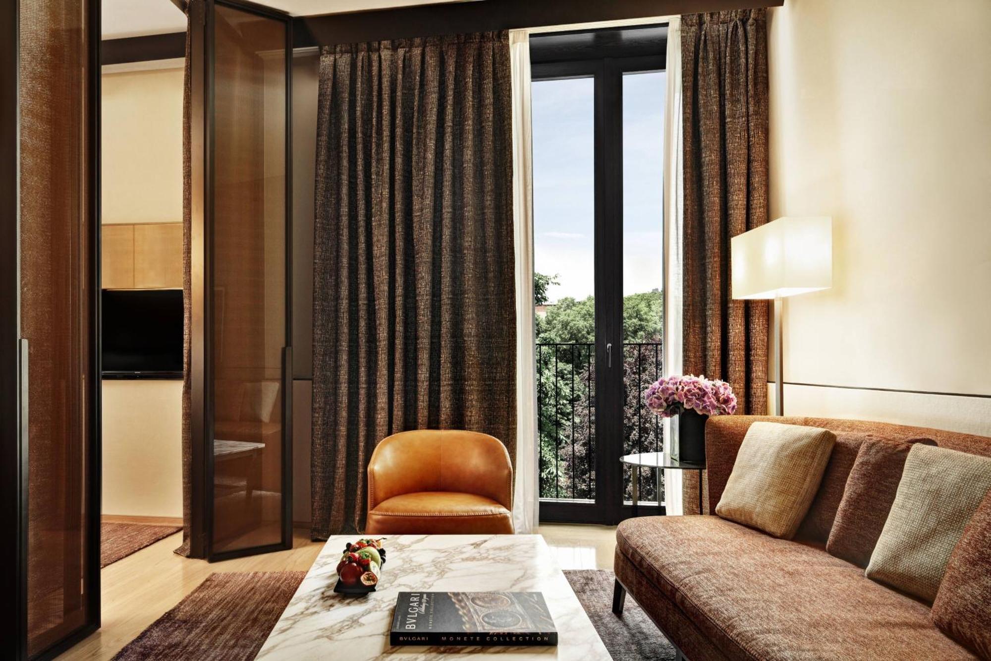 Bvlgari Hotel Milano Екстериор снимка